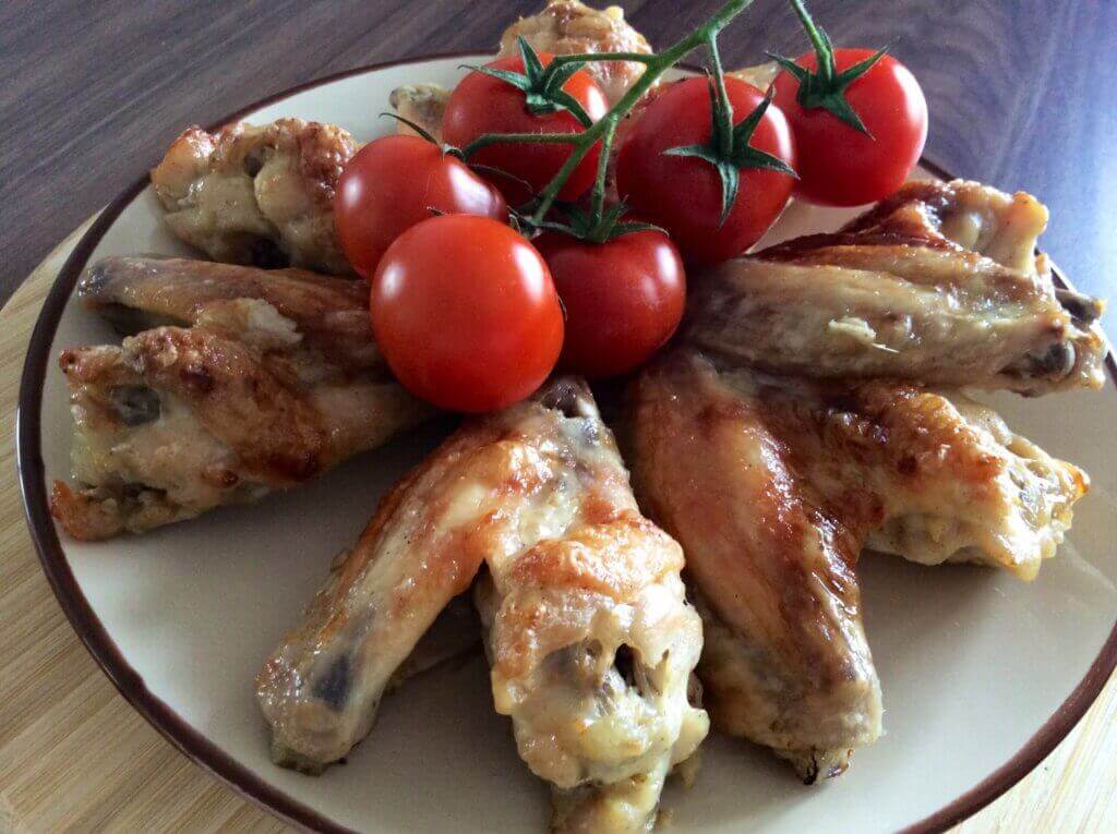 Куриные крылышки: как приготовить вкусное блюдо в духовке