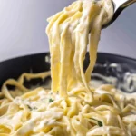 Creamy-Alfredo-Sauce-Homemade-Creamy-Alfredo-Recipe