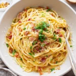 Homemade-Spaghetti-Carbonara-Authentic-Roman-5-Ingredient-Pasta-Recipe